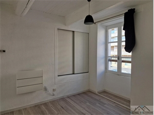 appartement à la location -   26000  VALENCE, surface 26 m2 location appartement - UBI426192283